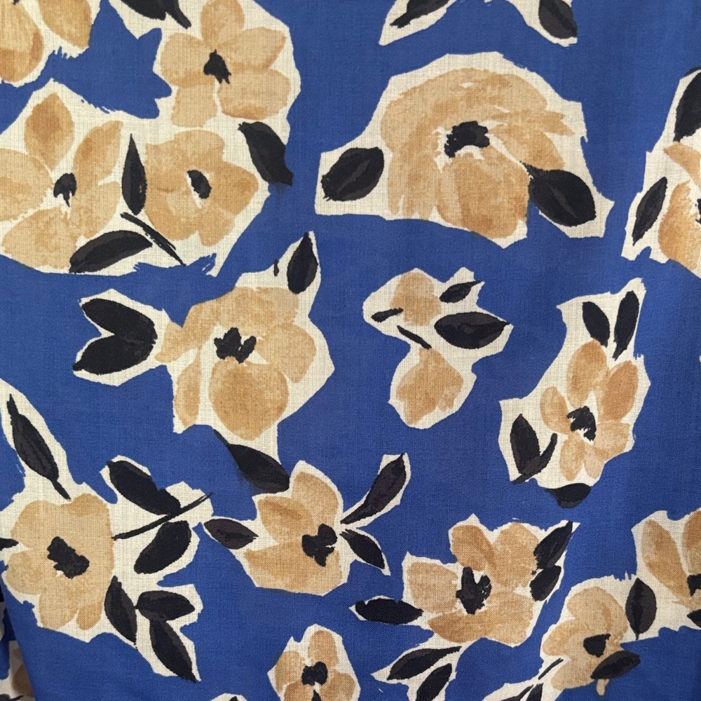 Ann Taylor Blue Blouse with Tan Floral Design size S - Picture 6 of 11